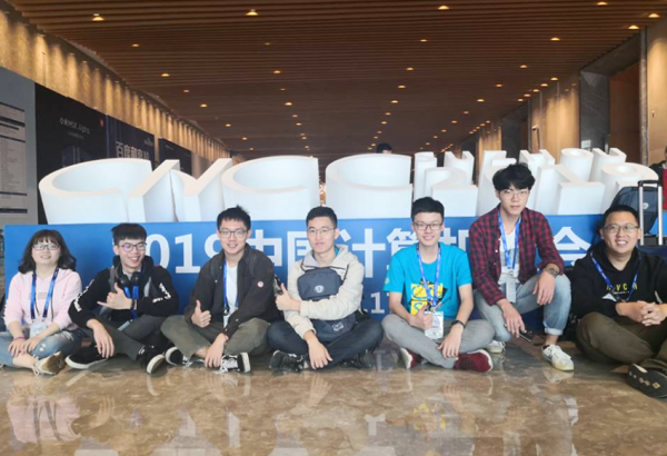 图片关键词